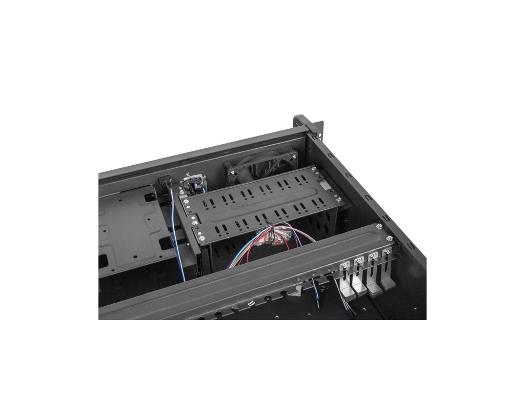 Кутия за сървър Lanberg rackmount server chassis ATX 450/10 19"/4U 6331_10.jpg