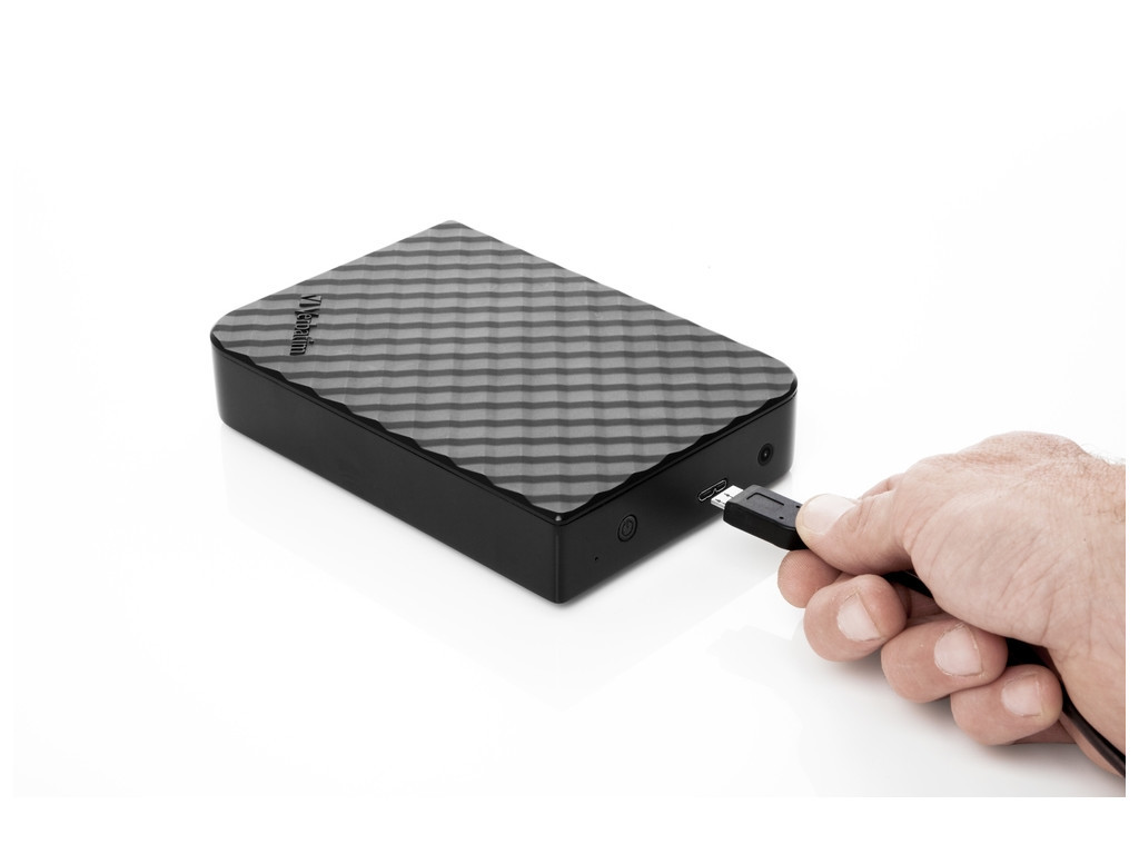 Твърд диск Verbatim 2 TB 3.5-Inch Store 'n' Save USB 3.0 Desktop Hard Disk Drive - Black 15625_1.jpg